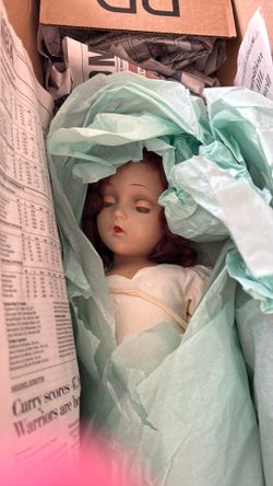 Bride doll antique – circa 1948