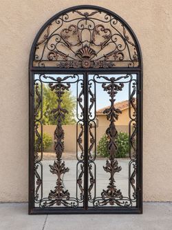 Arched Wrought Iron Decorative Wall Mirror