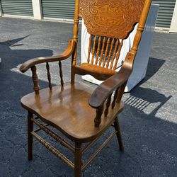 Vintage Apple Grove Oak Amish Inspired Dining Chair