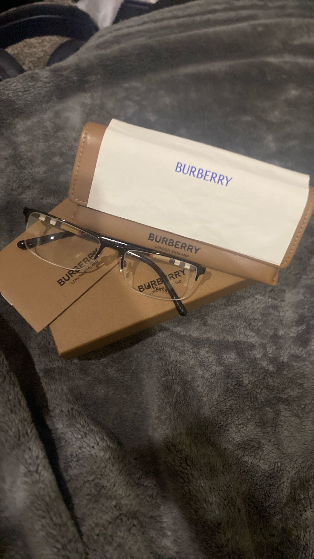Burberry Glasses 