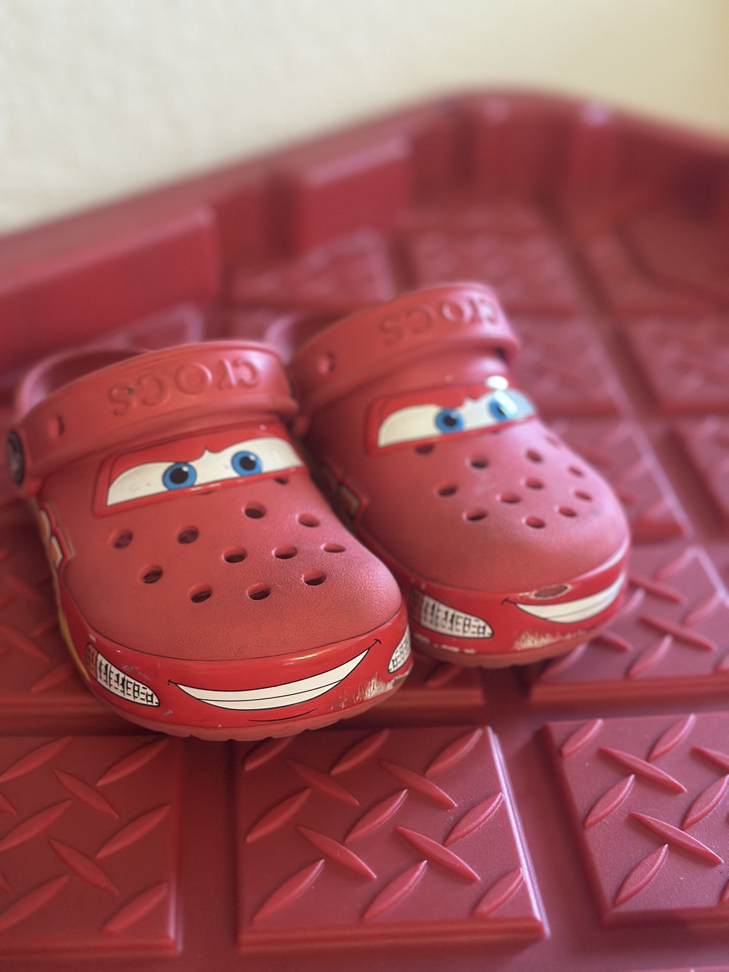 Crocs - Cars Lightning McQueen