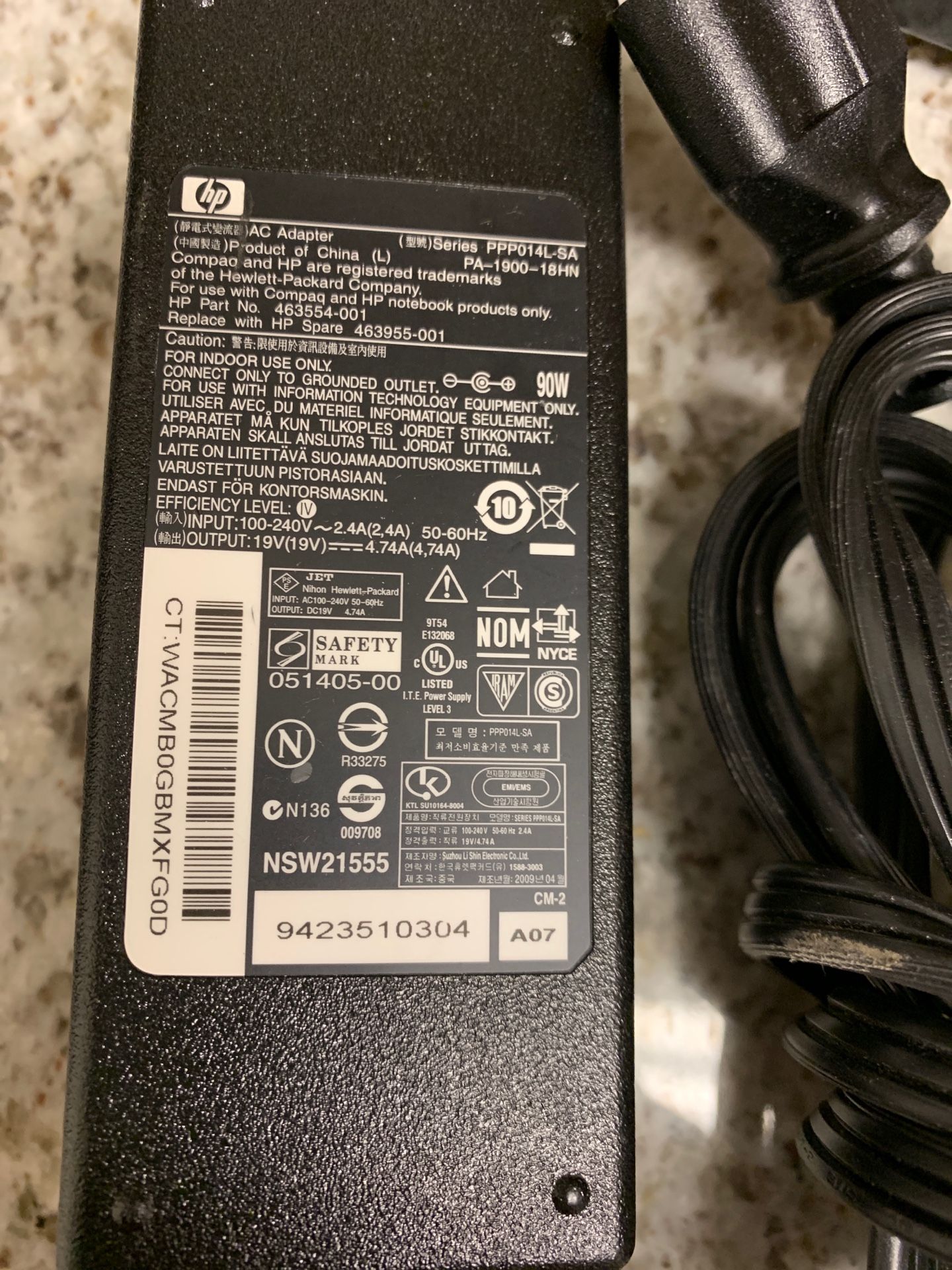 HP AC ADAPTOR PA 1900 18HN