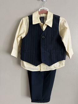 Little Boys Suit Size 18 Months And 5T
