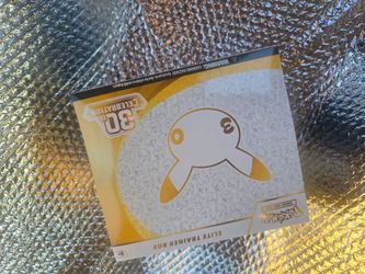 Pokémon TCG 30th Celebration Elite Trainer Box