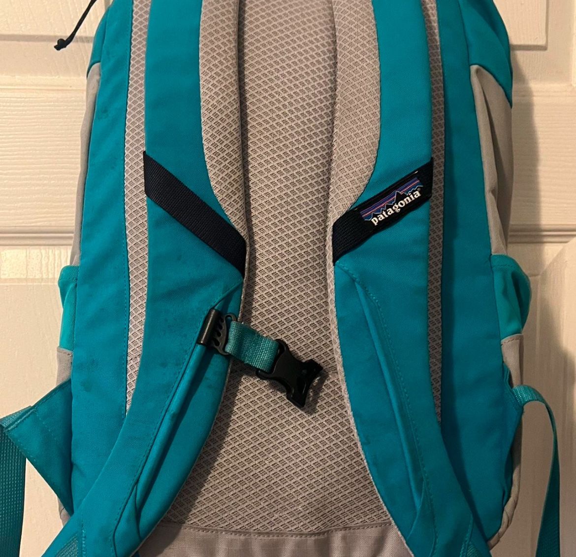 best backpack travel to avoid theft Thieves Hate This 1 Clever Plane Habit—Plus, More Tips Keep Your Belongings Safe In-flight adjustable stem for hybrid bike Osprey Atmos AG Backpacking Couleur:Cognac resistant material with interior