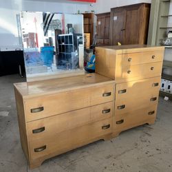 Dresser Set with Mirror