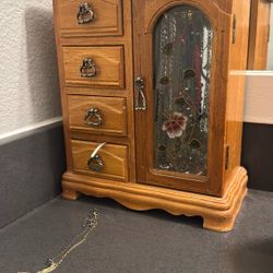 jewelry box 