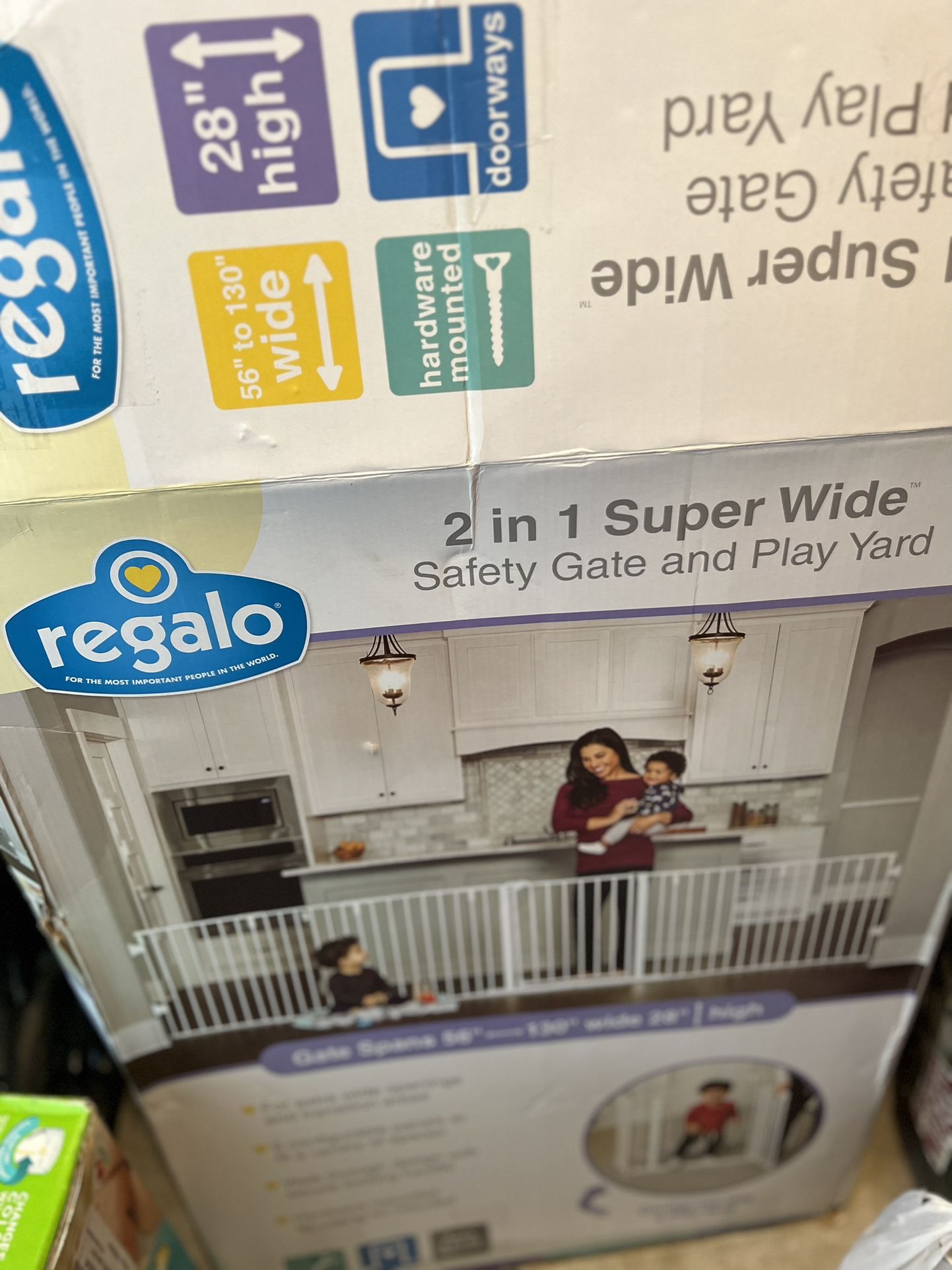 Regalo Super Wide Baby Gate