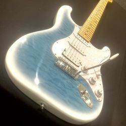New Fender Stratocaster Style Guitar & Amp!