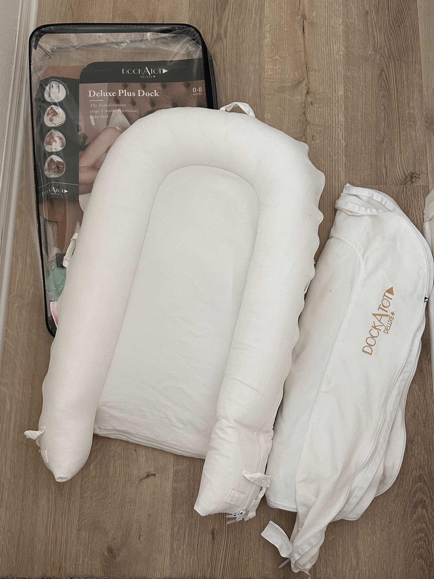 DOCK A TOT + EXTRA COVER