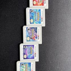 Nintendo 3DS Pokémon  Games Bundle 