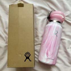 Hydro Flask 32 oz Wide Mouth with Flex Straw Cap Color: Jelly pink