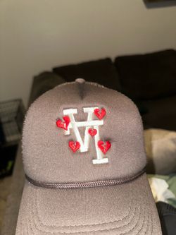 Nissun caps