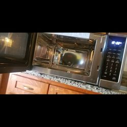 Hamilton Beach Microwave