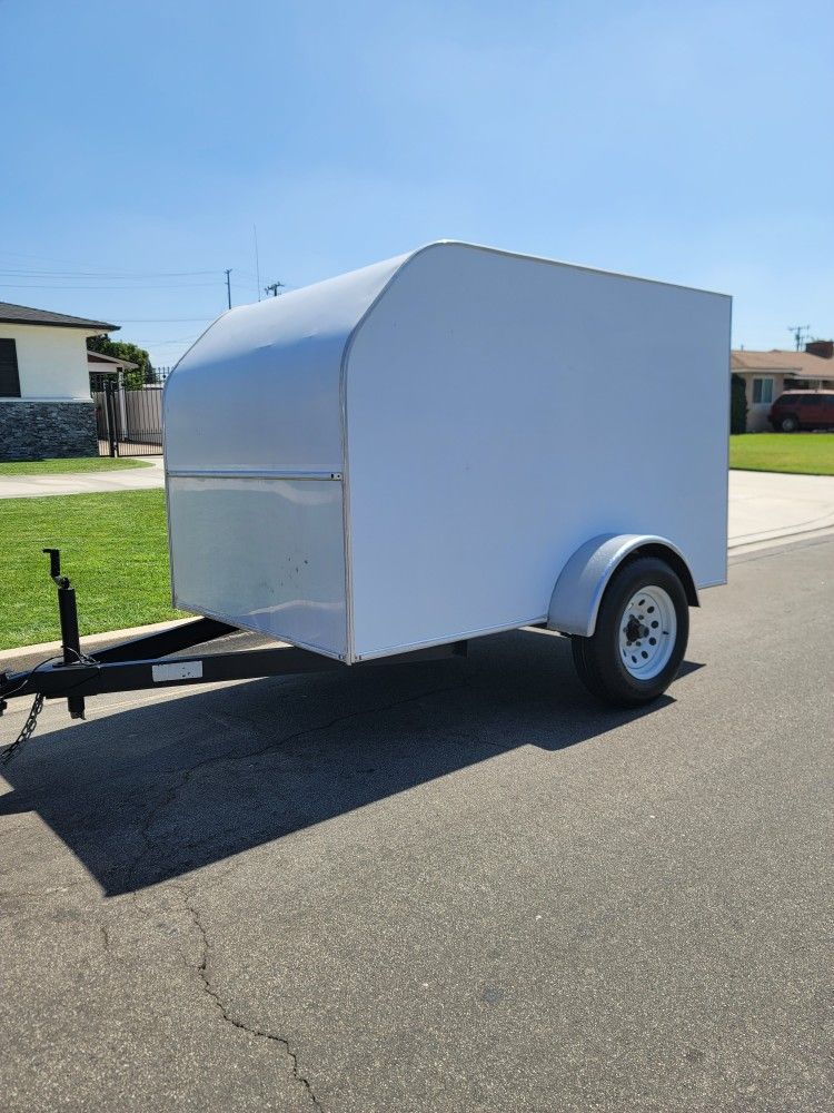 Enclosed Cargo Trailer 