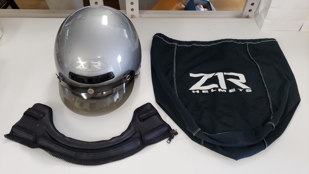 Z1R Motorcycle Helmet with Visor