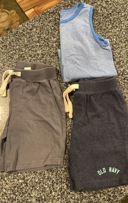 Boys size 5T - 2 pair shorts and shirt