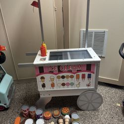 Melissa And Doug Ice Cream Cart 