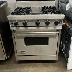 VIKING 30”WIDE GAS RANGE STOVE IN STAINLESS STEEL 