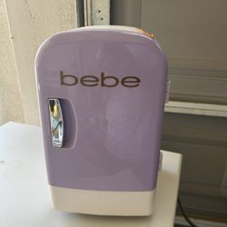 Bebe Beauty Mini Fridge 