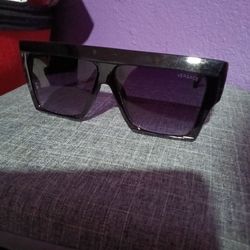 Versace Oversized Flat Top Sunglasses - Black/Purple Gradient