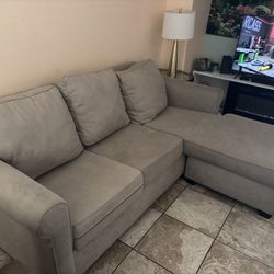 Living Spaces 3-seat Sectional 