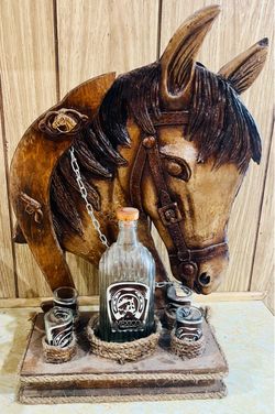 Mexico Horse Decanter and Shot Glass Set