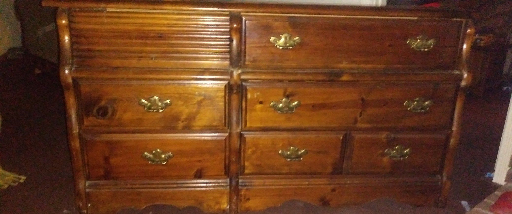 Dresser.. very nice not to big not to small. also larger one and hutch for sale price varies