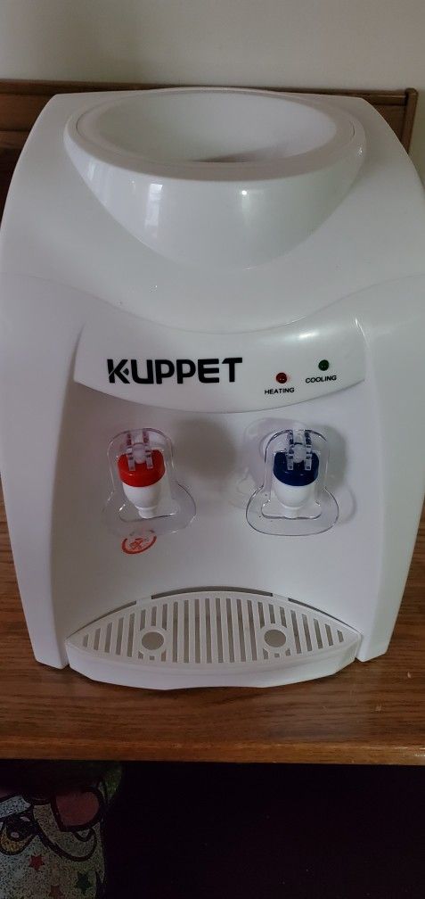 Kuppet Table Top Water Dispenser