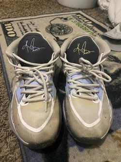 Kyrie infinity low “smoke and mirrors”
