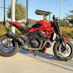 Ducati Monster 1200R (not the same as the “S” model)