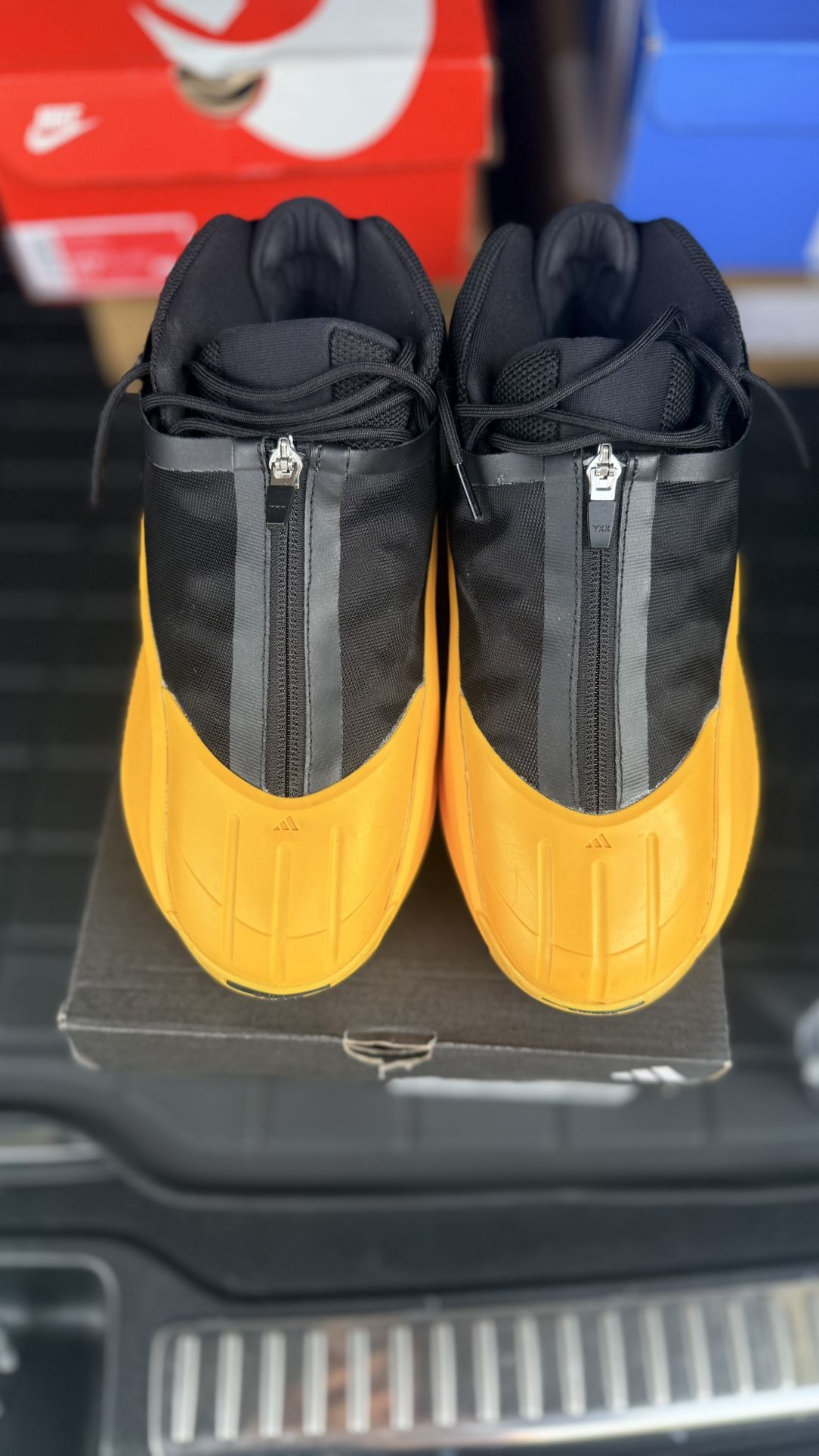 Adidas CRAZY IIINFINITY-Men's 10.5 (Tempe)