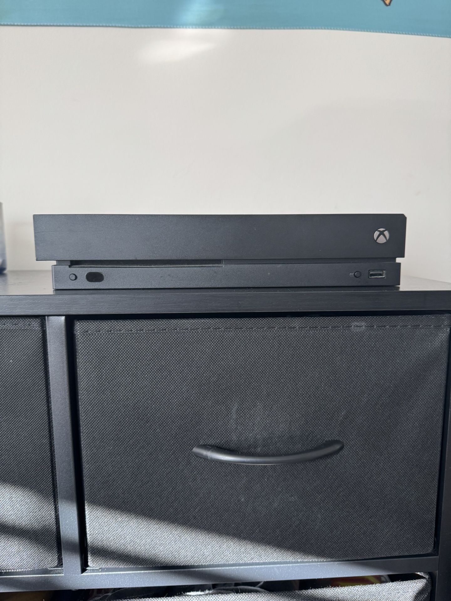 Xbox One X