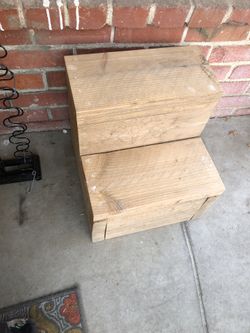 Solid wood pet step