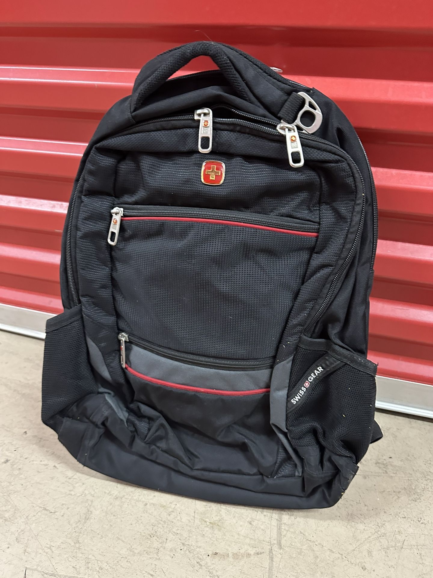 SWISSGEAR laptop backpack