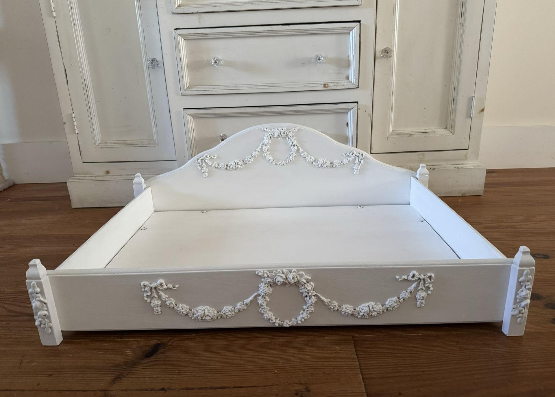 Shabby Chic Large One Of A Kind Wooden Pet bed For Dog Or Cat with Vintage Style Rose Appliqués - Farmhouse