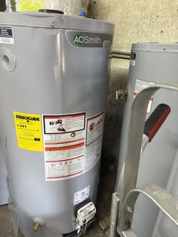 water heater 40 gallons electric new 