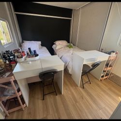 Girls Room