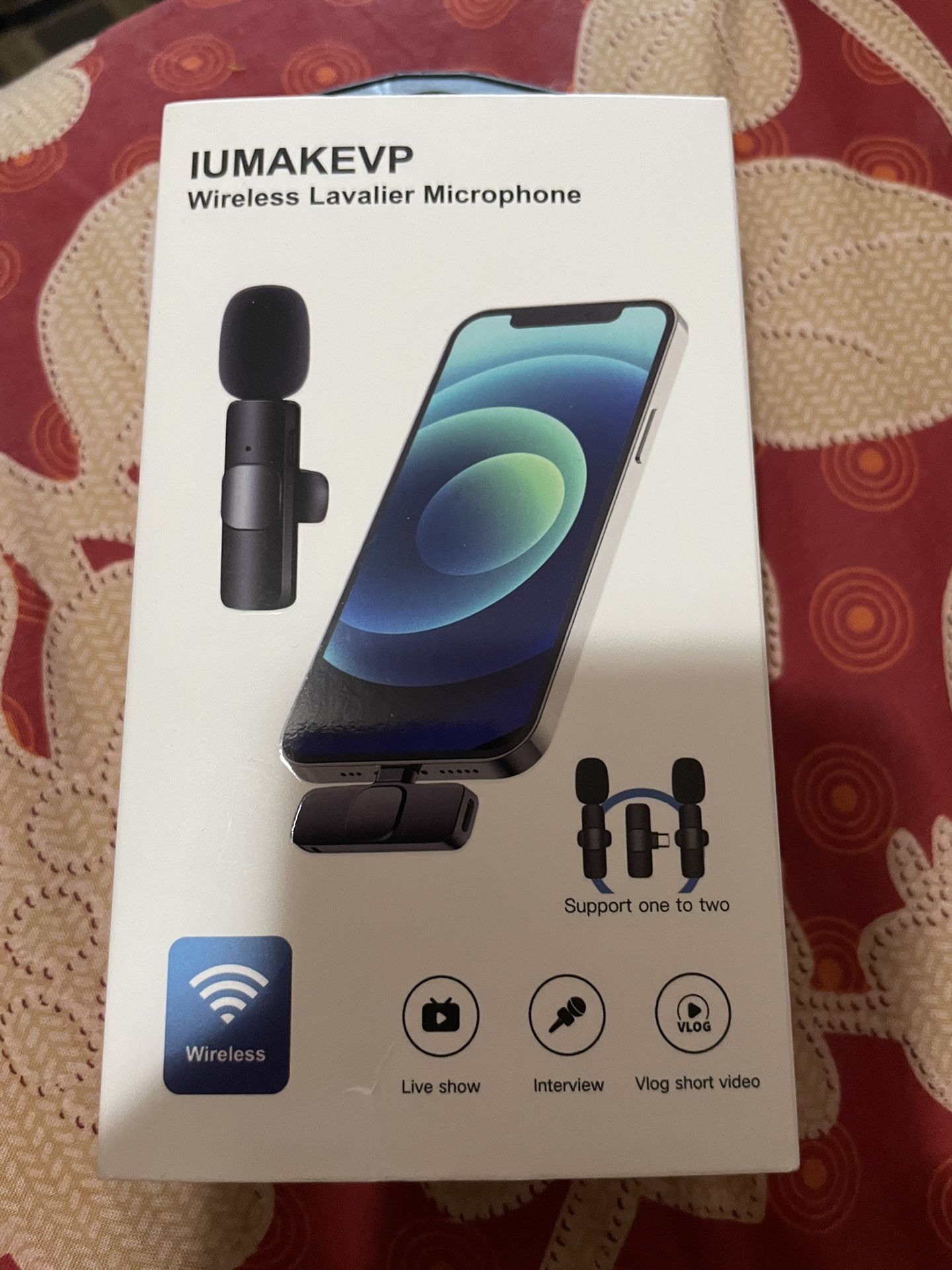 Wireless Bluetooth Lavalier Microphone
