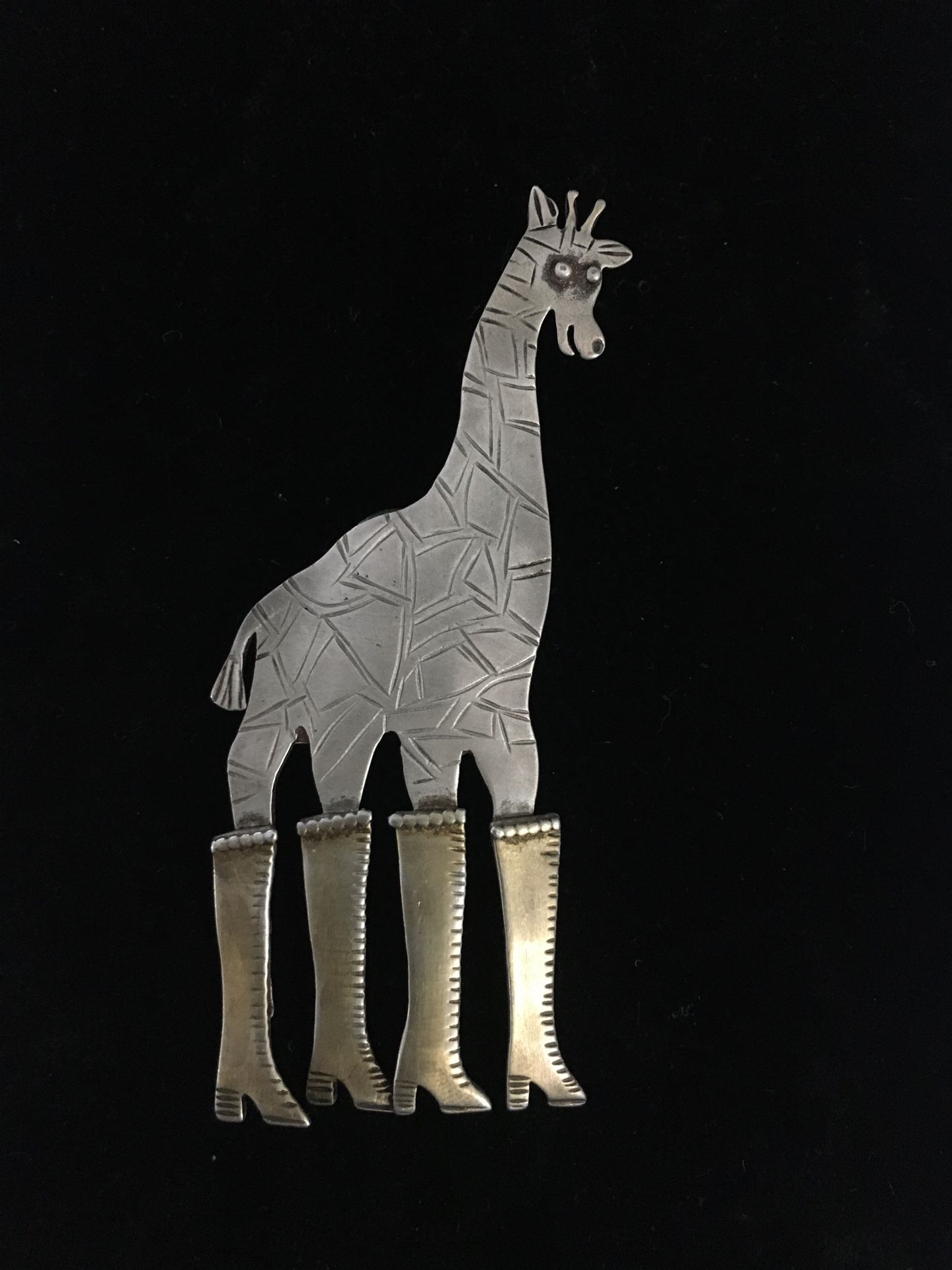 Vintage Limited Edition Signed DB Giraffe In Boots Brooch, Pin- Appraised at $80 - 2 Toned, etched- Nice Find! Listing Hundreds Of Items