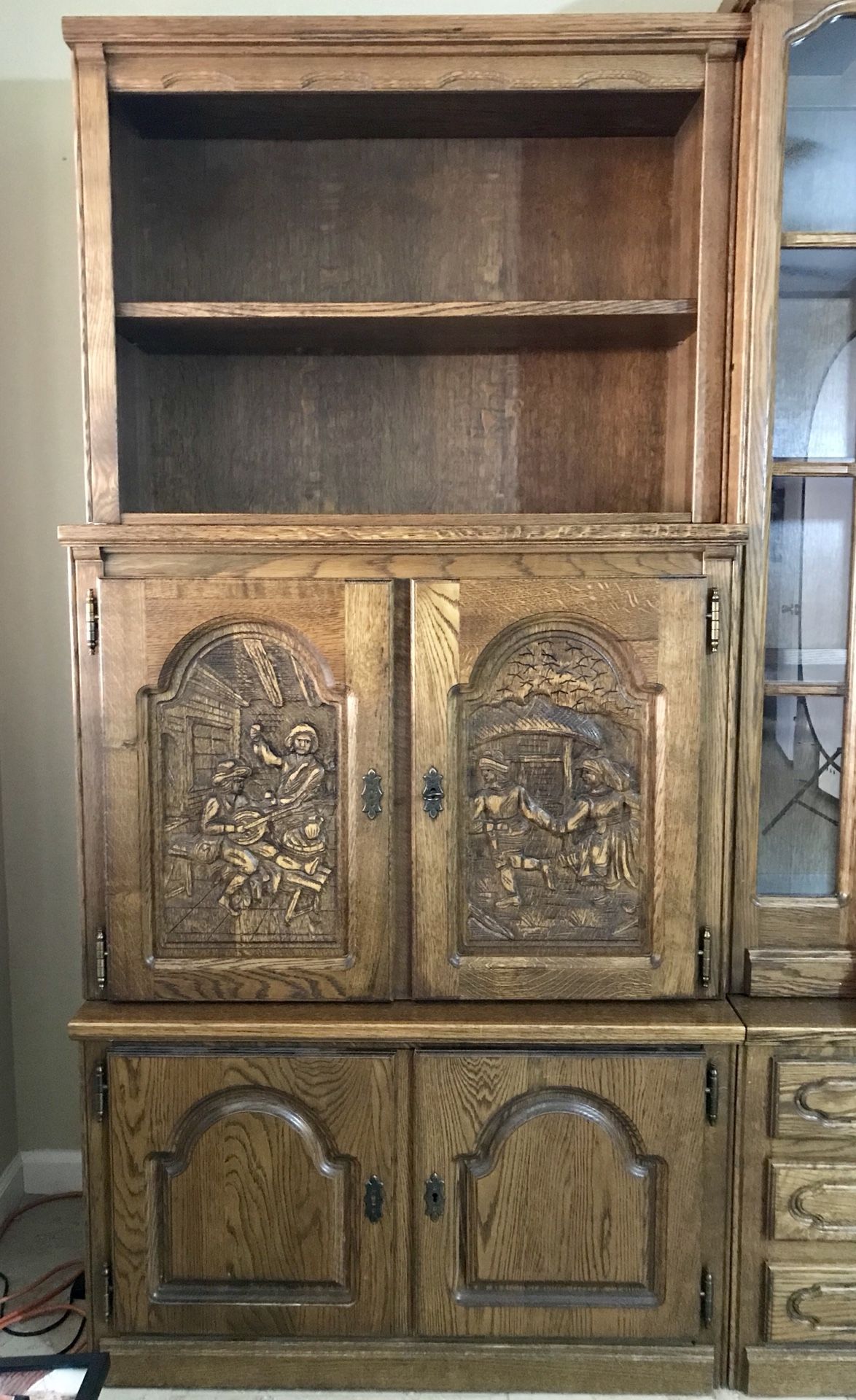 German Shrunk Curio Wall Unit for Sale in Sun City, AZ OfferUp