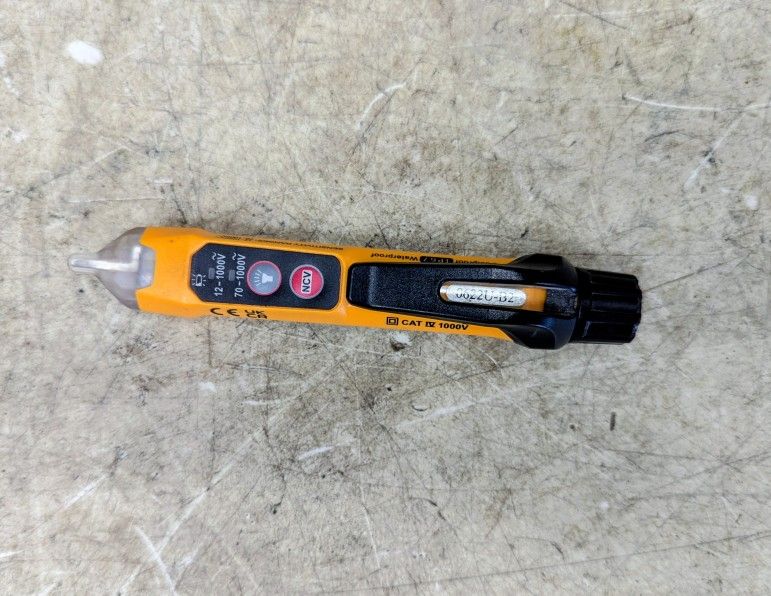 Klein Voltage Meter NCVT-3P