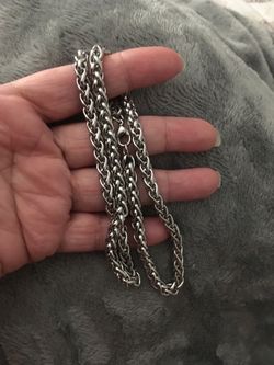 Men’s fashion stainless steel chain necklace 20in $32