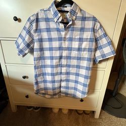 Men’s size M St Johns Bay button down shirt