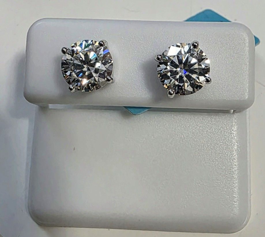 4.0CTW MOISSANTE & .925 Sterling Silver Stud Earrings