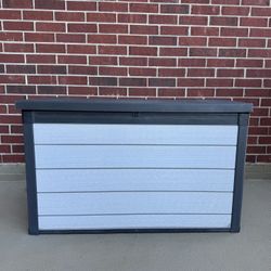 Keter Denali 200 Gallon Deck Box - Grey 