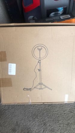 Ring light 20” tripod