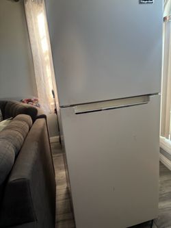 Magic Chef Fridge