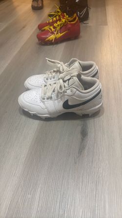 Air Jordan Cleats Size 5y