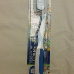 Oral-B Pro-Health  toothbrush-New
-Last ONE
